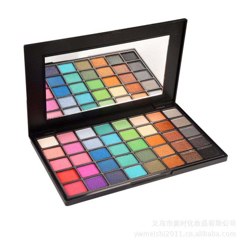 舒来纽化妆品:妆容新视界,优雅每一天